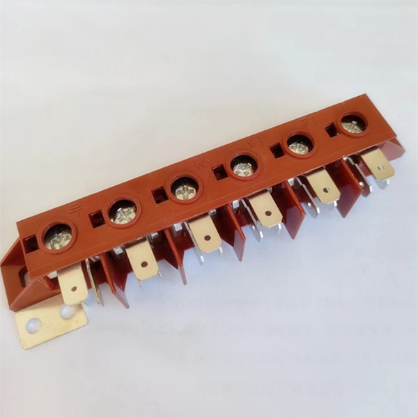 Hogyan oldják meg a nagy sűrűségű csatlakozódobozok a helyszűke telepítési kihívásokat?